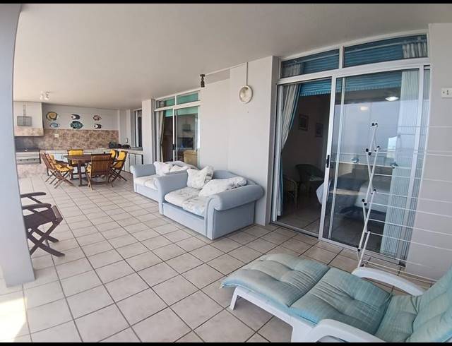 3 BEDROOM APARTMENT FOR SALE IN MANABA BEACH